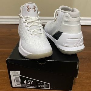 Under Armour Curry - 3